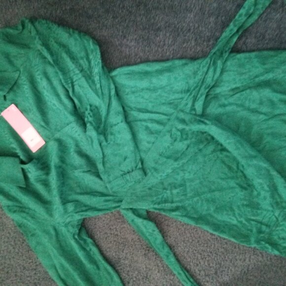 Lilly Pulitzer Nicolina Dress - Picture 1 of 3